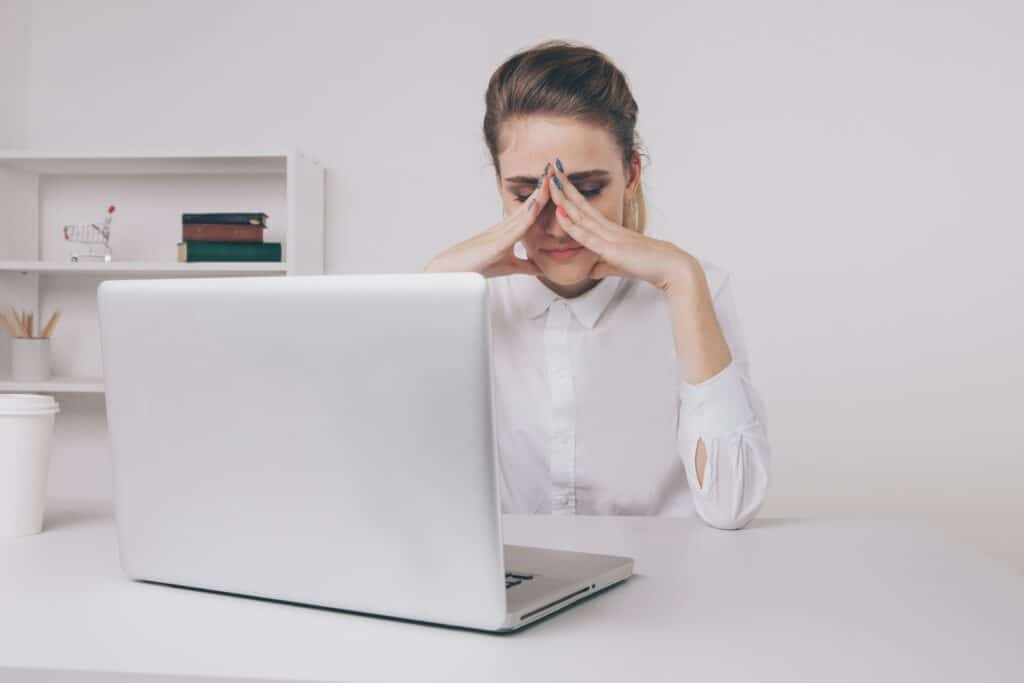 Digital Eye Strain: What It Is & How to Prevent It 65bba7a718f12.jpeg